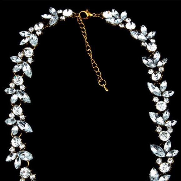 Crystal Choker Necklace - Picture 4 of 6